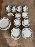 Prachtig MYOTT Rialto Ironstone Servies - 75-delig, Antiek en Kunst, Ophalen