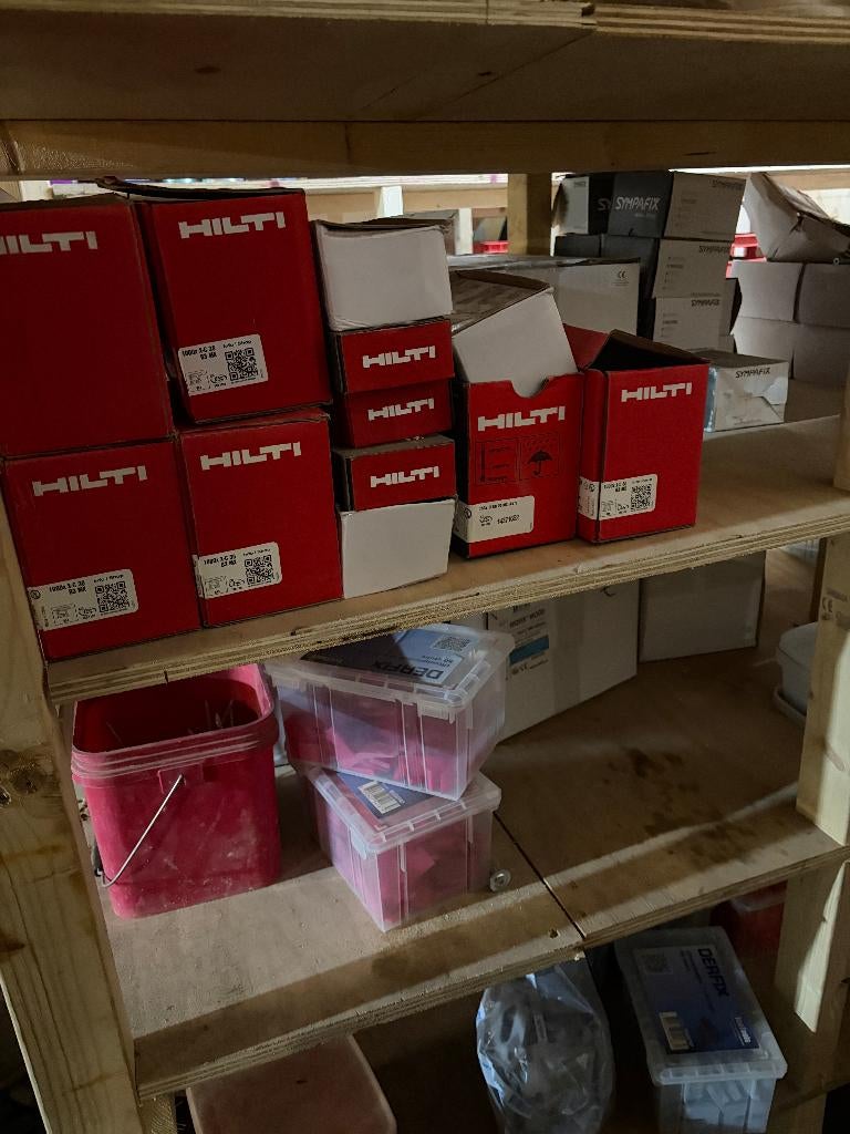 hilti gastacker, Ophalen, Gevuld, Gebruikt