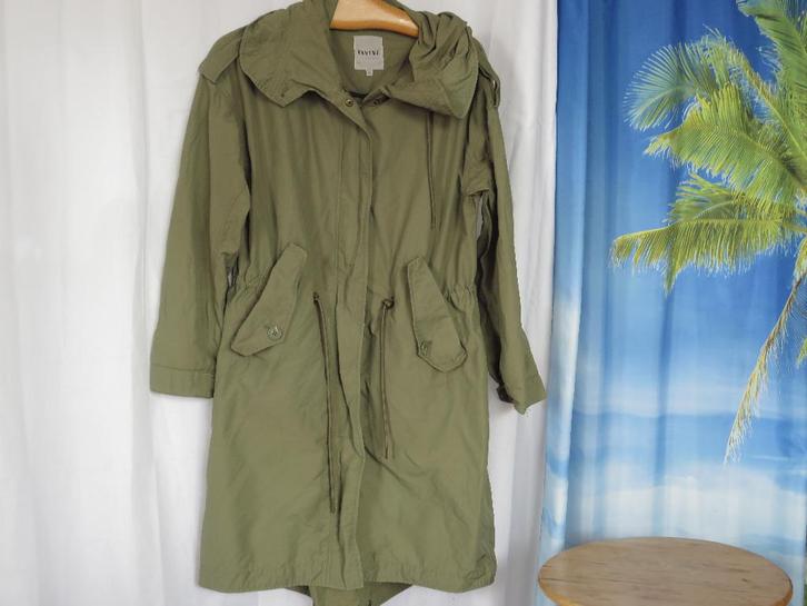 lange oversized groene parka jas met capuchon mt S Elvine, Kleding | Dames, Jassen | Zomer, Gedragen, Maat 36 (S), Groen, Ophalen of Verzenden