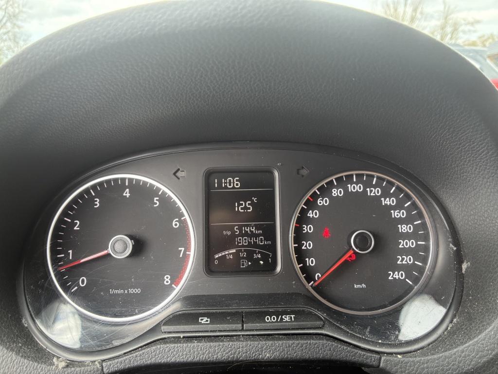 Volkswagen Polo 1.2 TSI - Airco - LM- TREKHAAK- 12 Maand Mob, Keurmerk '100% Onderhouden', Euro 5, 4 cilinders, Zwart