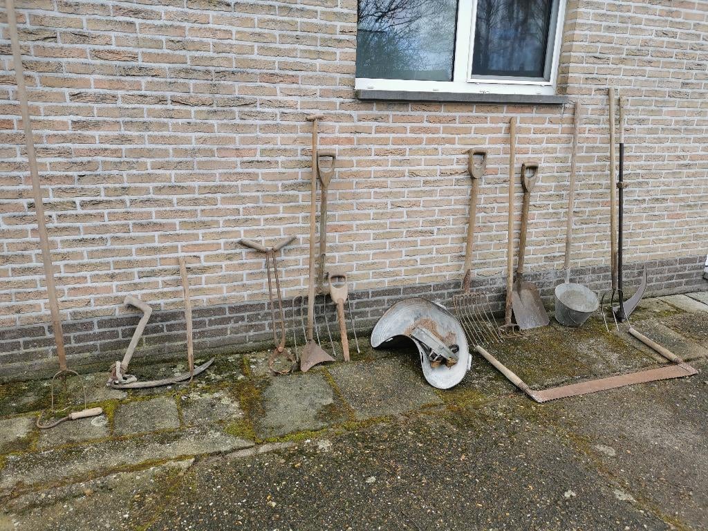 oud landbouwmateriaal, Antiek en Kunst, Ophalen