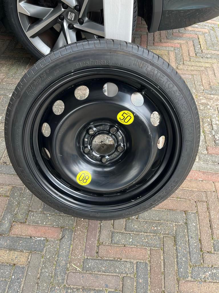 Nieuw Thuiskomertje/reservewiel T125/70R18, Auto-onderdelen, Banden en Velgen, Ophalen, 18 inch, Banden en Velgen, Nieuw