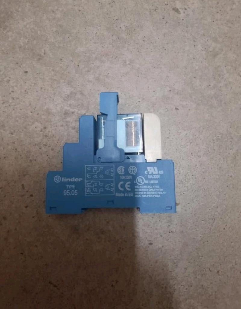 Finder relais type 95.05 type 40.523 meterkast dinrail, Ophalen of Verzenden, Nieuw