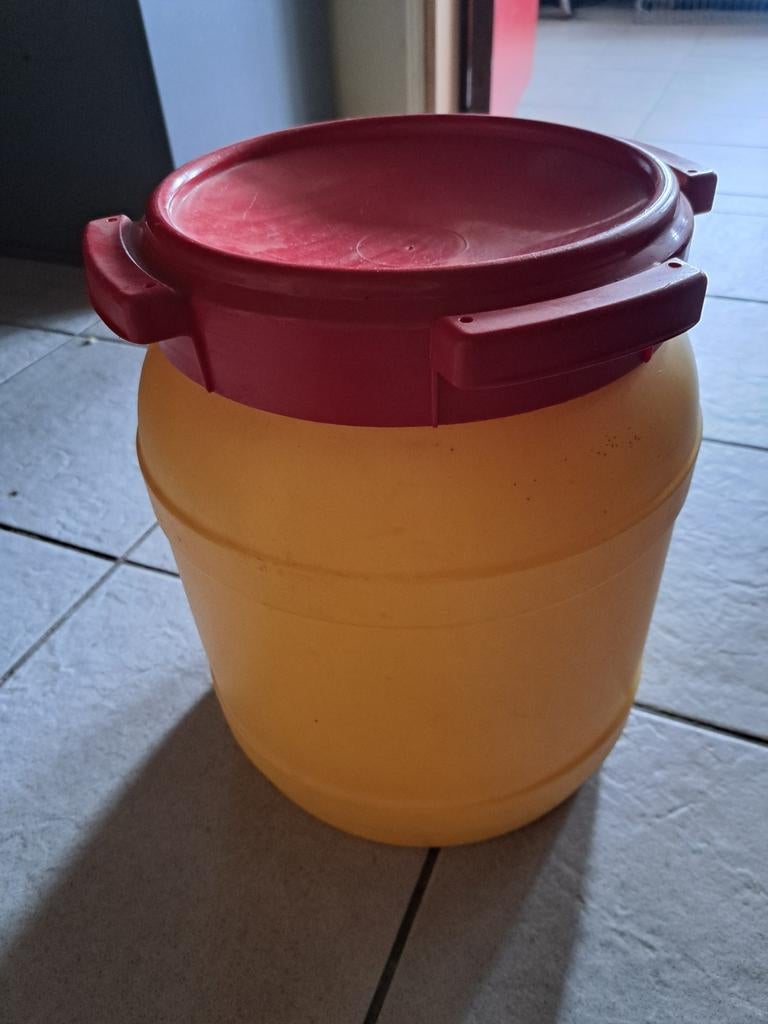 Curtec voerton 15 liter waterdicht, Ophalen