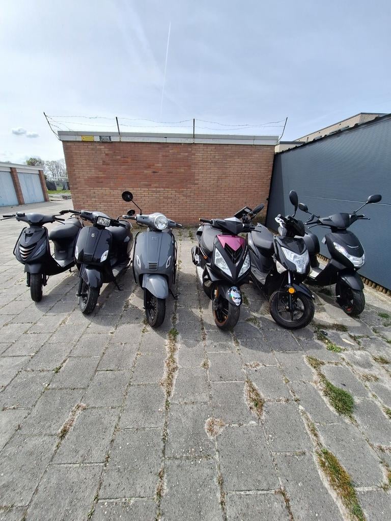 Diverse scooters: Peugeot, AGM, BTC, DJJD, ZIP- Goed lopend, Ophalen, Gebruikt