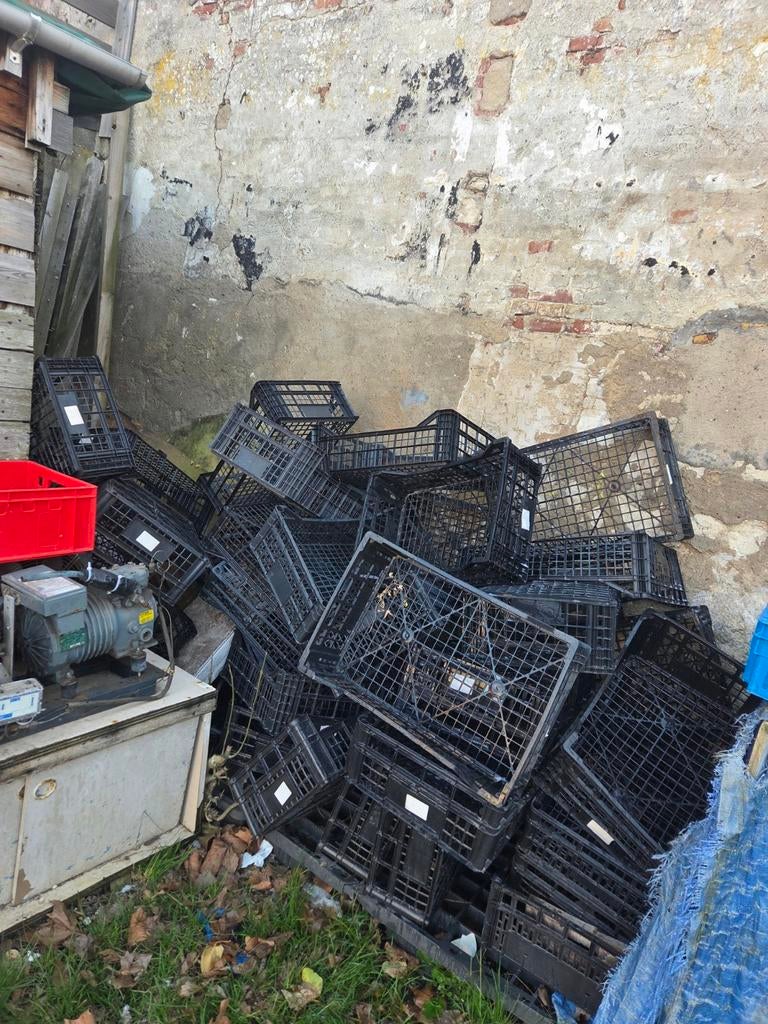 Zwarte kratten, Ophalen of Verzenden, Zwart, Overige materialen, Overige typen