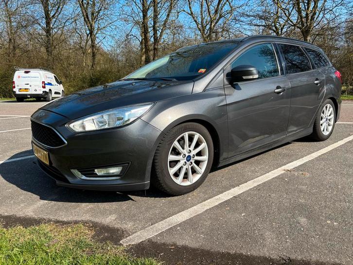 Ford Focus Wagon 1.0 EcoBoost Titanium Edition, Auto's, Ford, Particulier, Focus, Benzine, A, Stationwagon, Handgeschakeld, Geïmporteerd