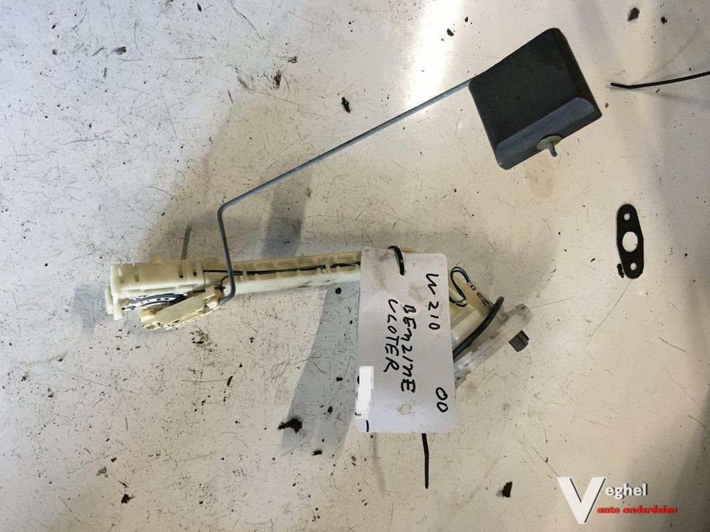 Mercedes W210 240 Benzine 2000 Tankvlotter, Auto-onderdelen, Gebruikt, -, -, Ophalen of Verzenden