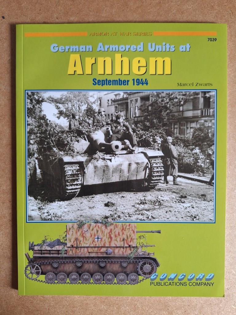 German armored units at Arnhem september 1944, Verzamelen, Militaria | Tweede Wereldoorlog, Overige soorten, Ophalen of Verzenden
