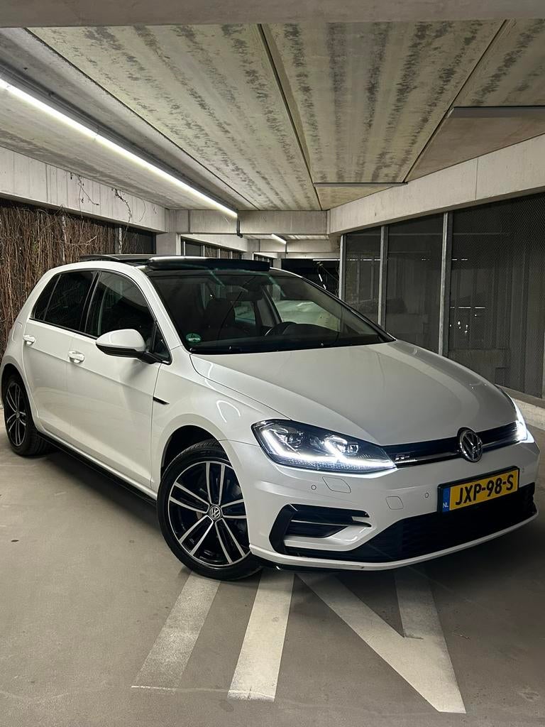 Volkswagen Golf 7.5 1.4TSI DSG |RLINE |PANO DEALER OH|2e eig, Auto's, 125 pk, Euro 6, 4 cilinders, Alcantara