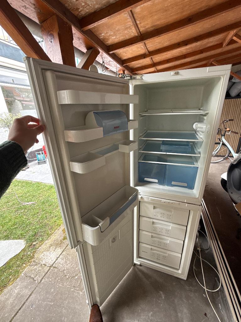 Koelkast / vriezer combi, Witgoed en Apparatuur, Koelkasten en IJskasten, Ophalen, Gebruikt, 200 liter of meer, Met aparte vriezer