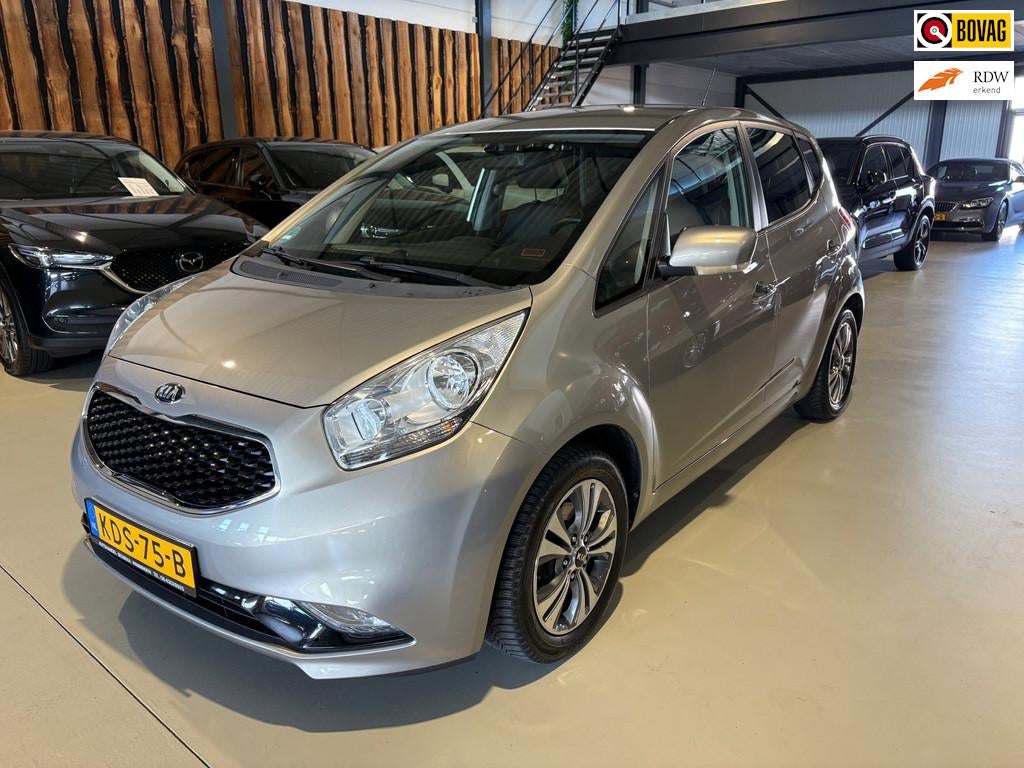 Kia VENGA 1.6 CVVT ExecutiveLine camera trekhaak, Gebruikt, 4 cilinders, 1197 kg, 550 kg