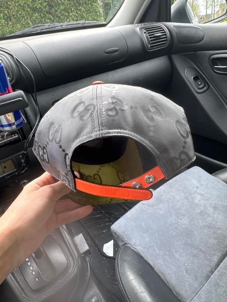 Gucci Pet - Zo goed als nieuw - Maat M (58 cm), Ophalen of Verzenden, Zo goed als nieuw, Pet