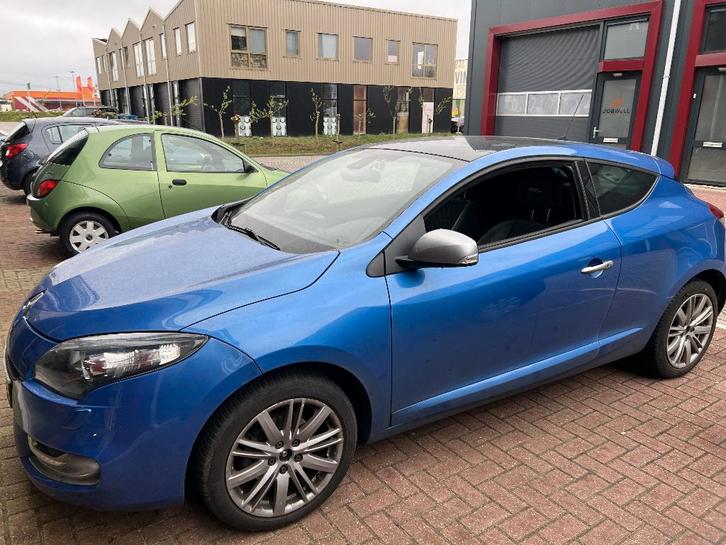 Megane Coupé GT Line Bose | Motor defect | APK 08-2026, Auto's, Renault, Particulier, Mégane, ABS, Achteruitrijcamera, Airbags