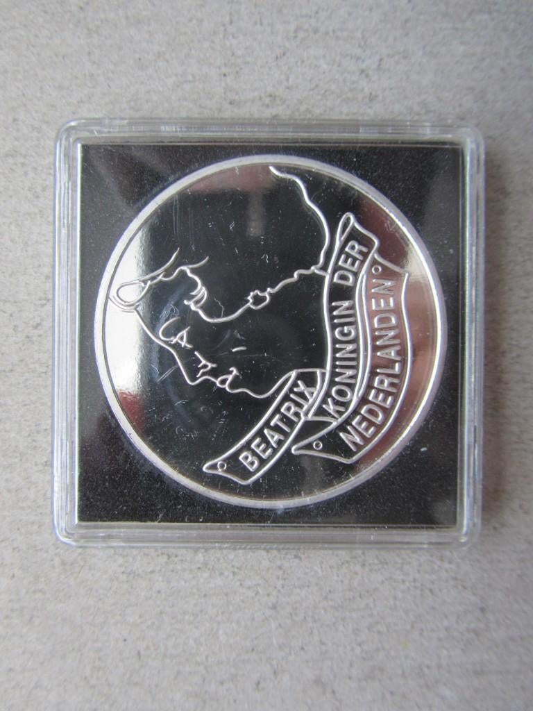 Replica munt 50 Gulden Beatrix Verdrag van Maastricht, Verzenden, Overige materialen, Nederland