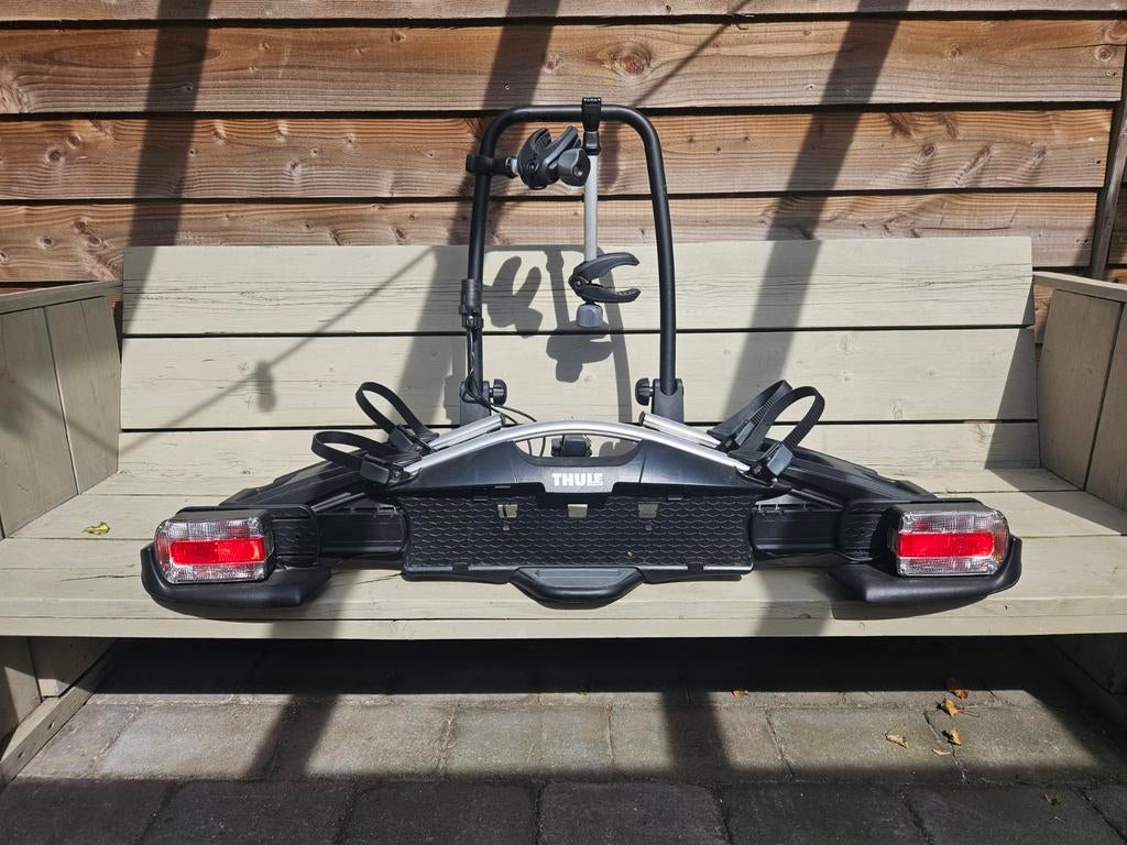 Thule VeloCompact 925, Ophalen, 2 fietsen, Zo goed als nieuw, Trekhaakdrager