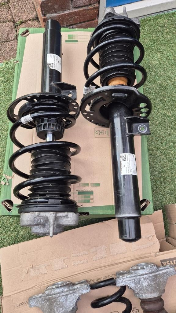 BMW G20/21 schokbrekers veren lagers 73.000km, Auto-onderdelen, Ophalen of Verzenden, Gebruikt, BMW