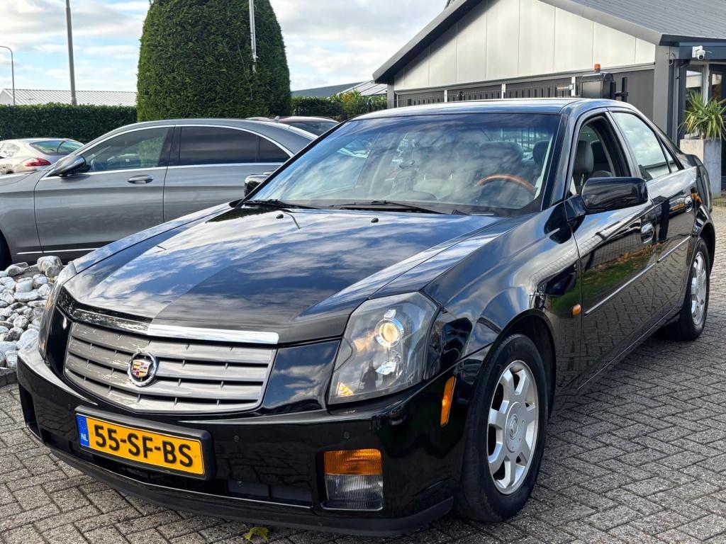 Cadillac CTS 3.2 V6 Elegance 2005 Youngtimer Zwart, Auto's, Achterwielaandrijving, Gebruikt, Zwart, Sedan