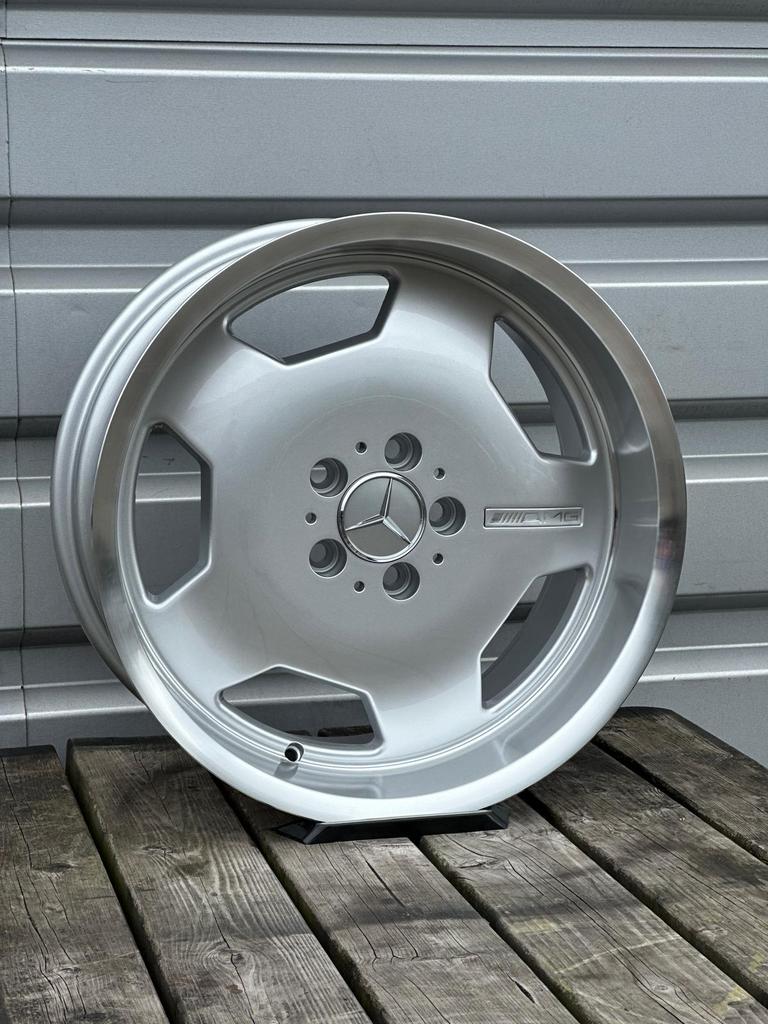 18 inch MERCEDES 190 200E AMG LOOK Sportvelgen 190 W124, 18 inch, 2525LV, Velg(en), Nieuw