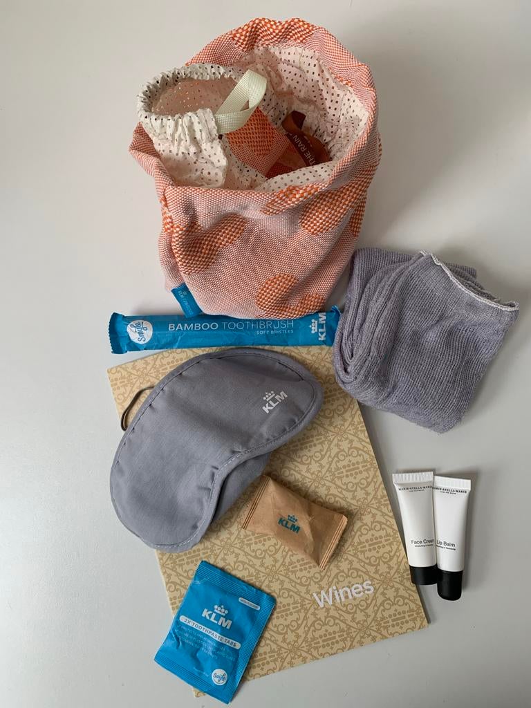 KLM World Business Class amenity kit inclusief wijnkaart, Ophalen of Verzenden, Nieuw, Overige typen