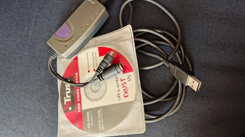 Trust USB Video Editor met CD-ROM, Ophalen of Verzenden, Gebruikt