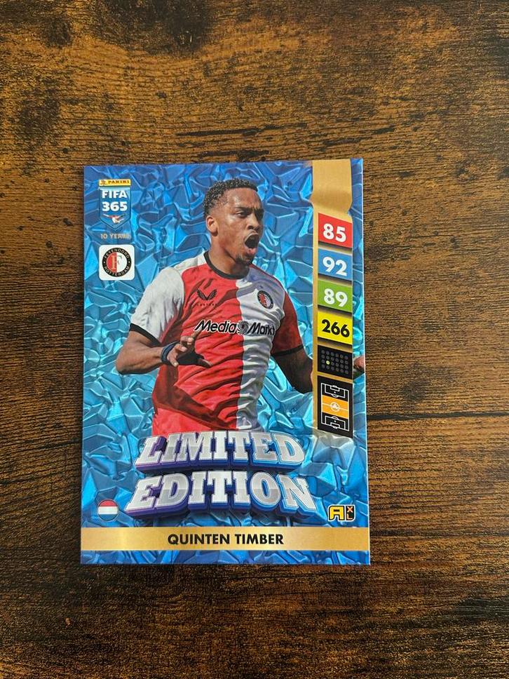 Quinten Timber Panini FIFA 365 Limited Edition 2025, Verzamelen, Sportartikelen en Voetbal, Nieuw, Spelerskaart, Feyenoord, Ophalen of Verzenden