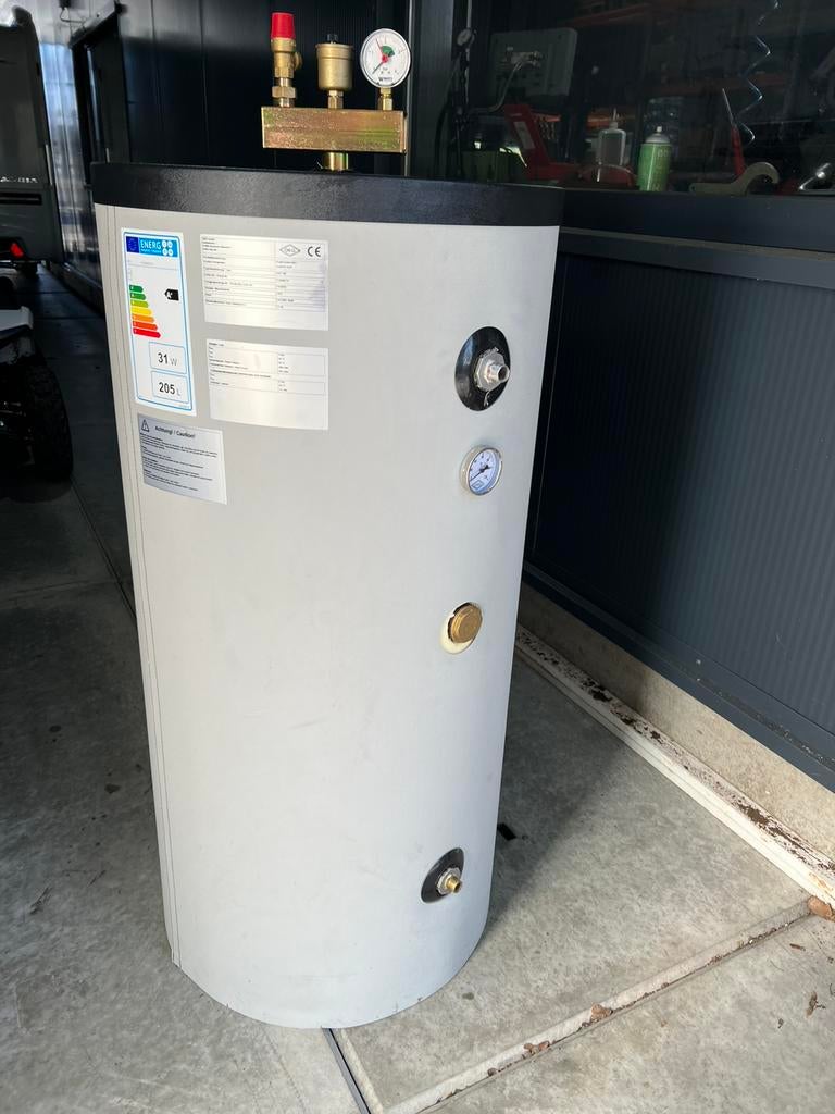 Oeg hygine buffervat 200L warmtepomp, Ophalen, 100 liter of meer, Boiler, Minder dan 3 jaar oud