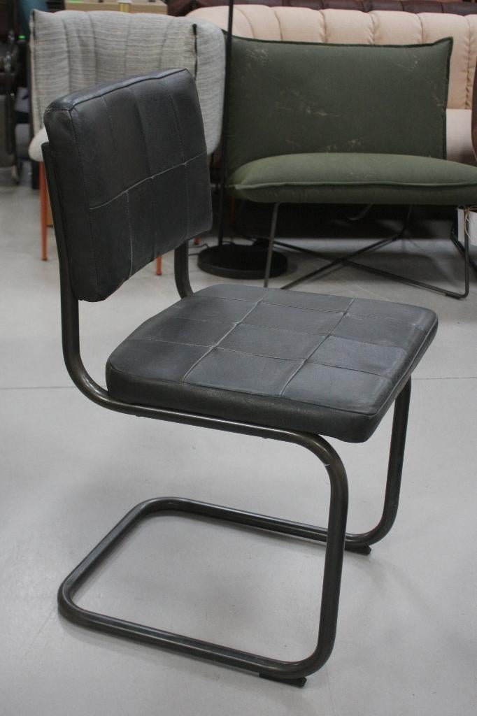4 x eetkamerstoel sledestoel NELSON Jess design metaal leer, Ophalen, Gebruikt, Zwart, Vier