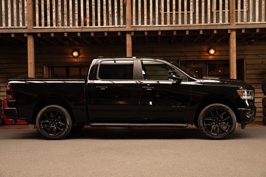 Dodge Ram 1500 5.7 V8 4x4 Crew Cab Laramie | flitsers | luch, Automaat, Gebruikt, 5654 cc, 402 pk