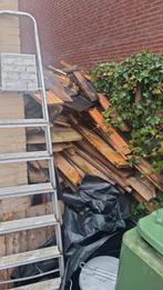 Stapel oud vloerhout - Brandhout, Tuin en Terras, Haardhout, Minder dan 3 m³, Ophalen, Overige houtsoorten, Blokken