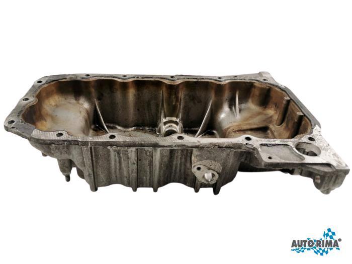 Carterpan van een Volvo V40