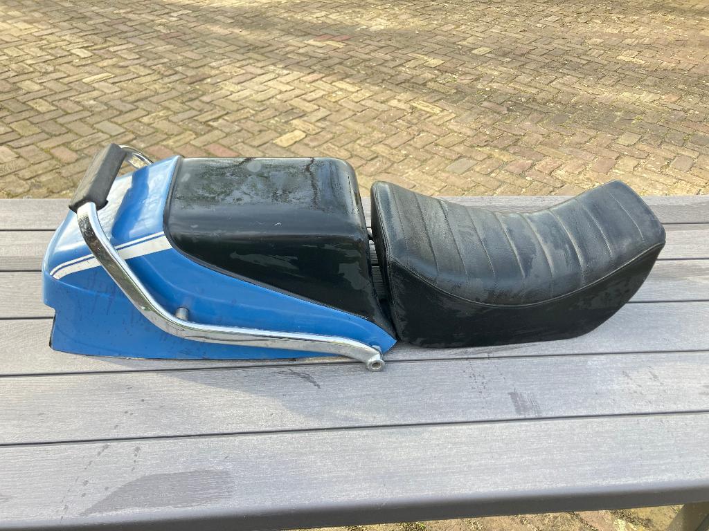 Zadel Moto Guzzi T5 850 Polizia geheel kompleet, Ophalen of Verzenden, Gebruikt