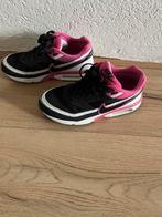 Nike air max classic ( maat 38 ) VANDAAG OPHALEN), Ophalen of Verzenden, Zo goed als nieuw, Sneakers of Gympen
