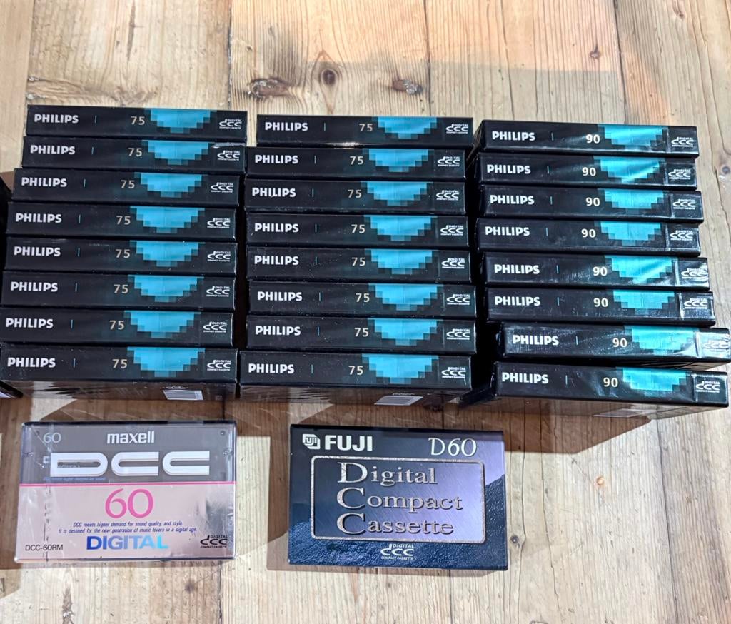 46 nieuw in gesealde verpakking , Philips, FUJI, PDM, MAXELL, Cd's en Dvd's, Cassettebandjes, Overige genres, Ophalen of Verzenden