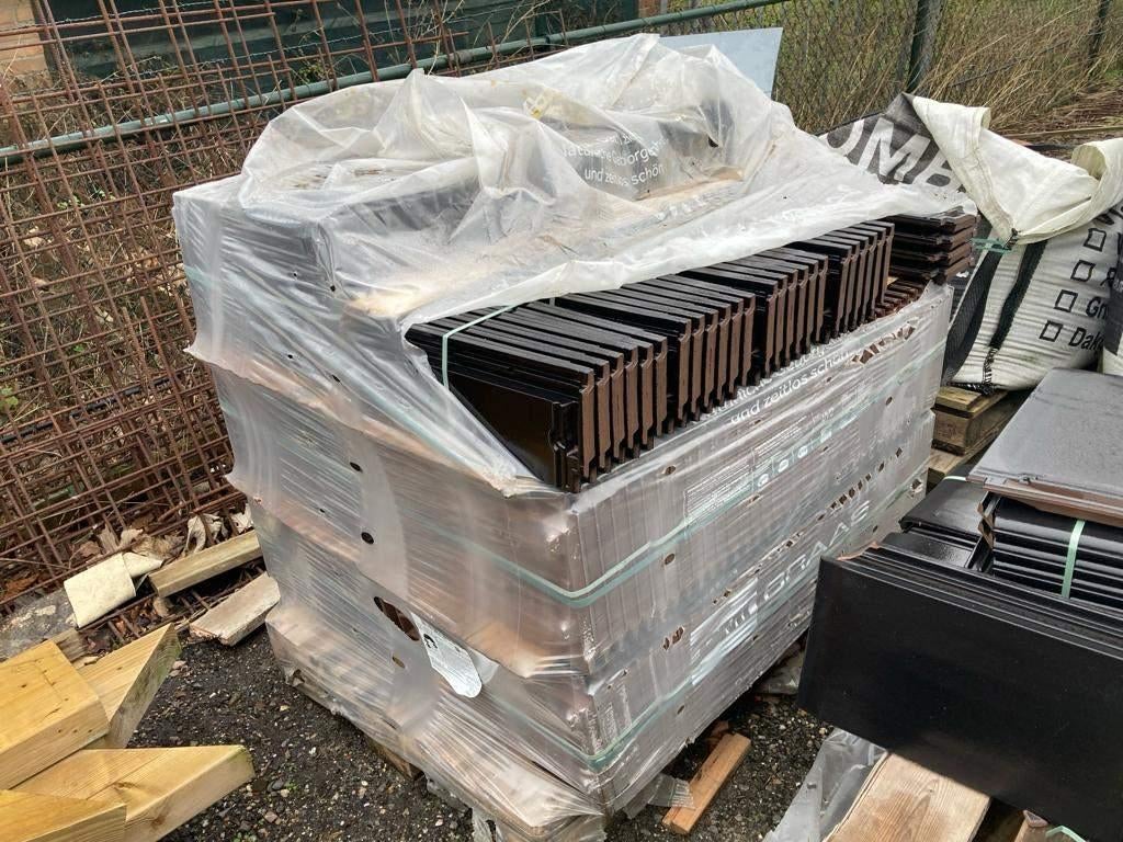 Monier tuile plat inktzwart mat verglaasd, Ophalen, Gebruikt, Beton, Overige typen