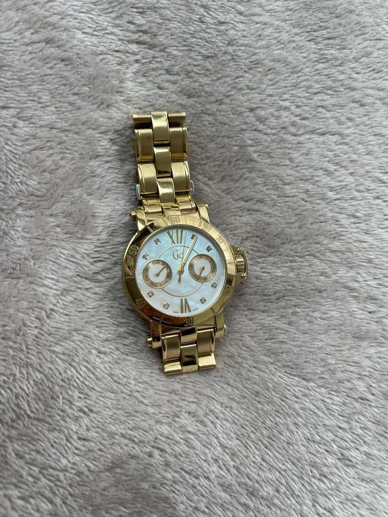 Guess Collection dames goud goede staat, Ophalen of Verzenden, Zo goed als nieuw, Staal, Guess