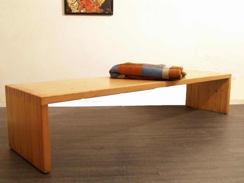 Ate van Apeldoorn Houtwerk Hattem - bank / museumbank, Huis en Inrichting, Banken | Bankstellen, Ophalen, Gebruikt, -, -