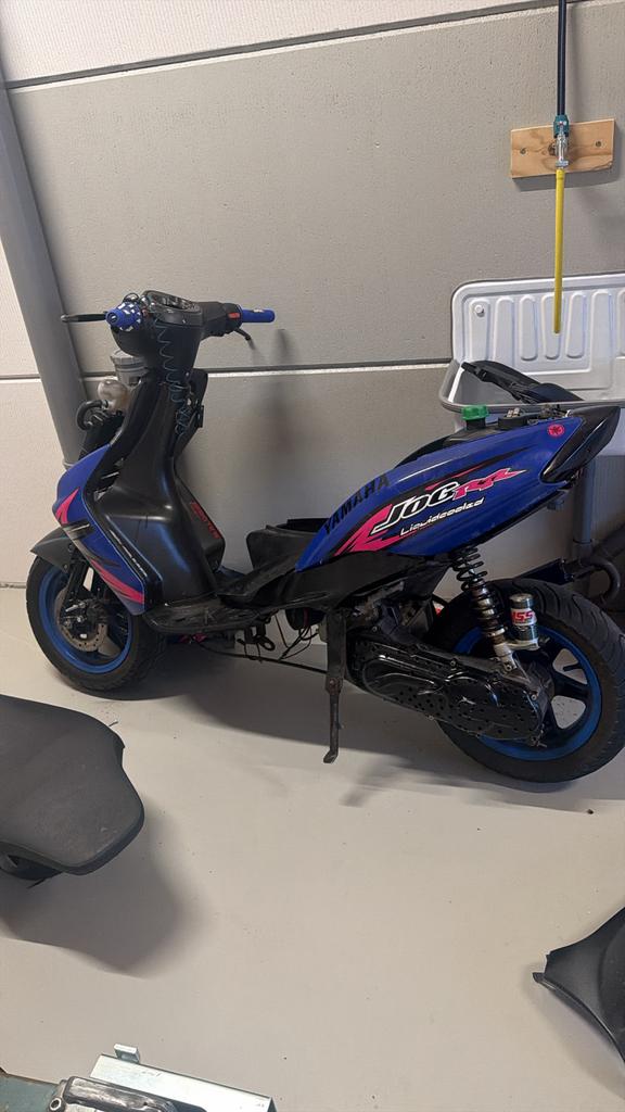 Yamaha Jog 70cc - Krachtpatser zonder kenteken, Ophalen, Gebruikt, Maximaal 45 km/u