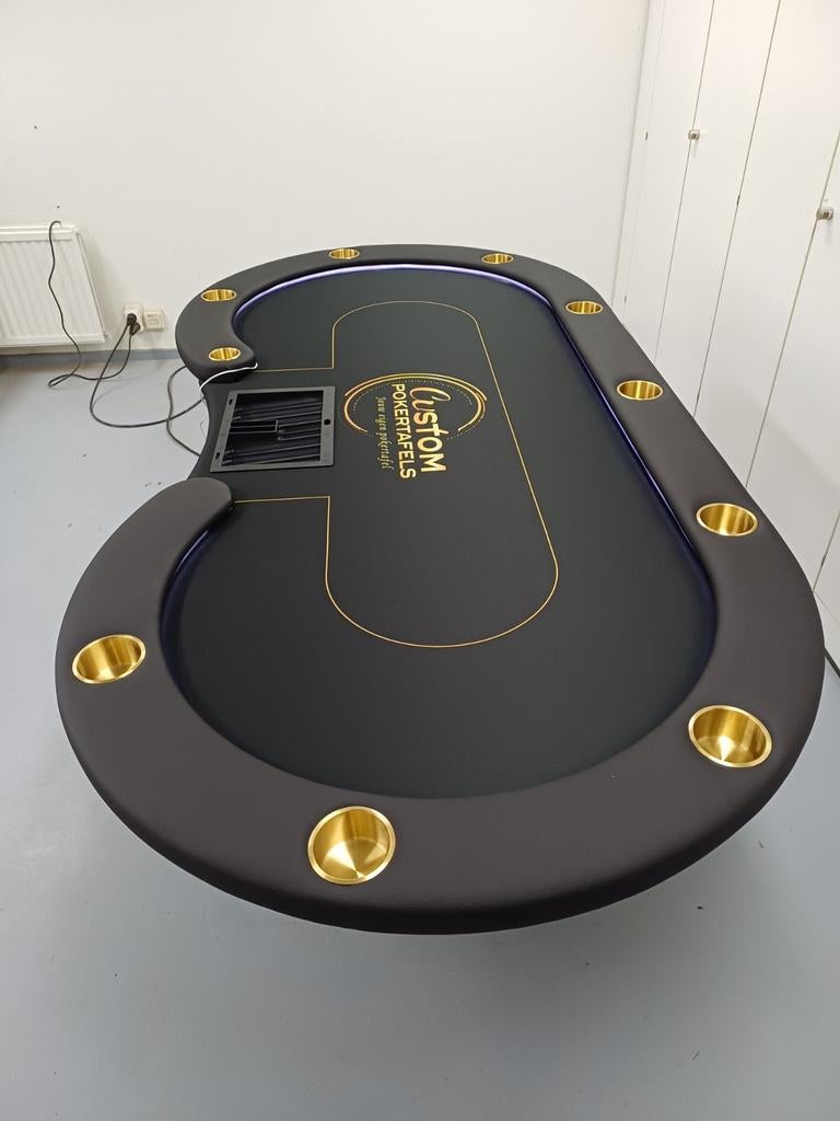 Nieuwe pokertafel., Ophalen, Nieuw