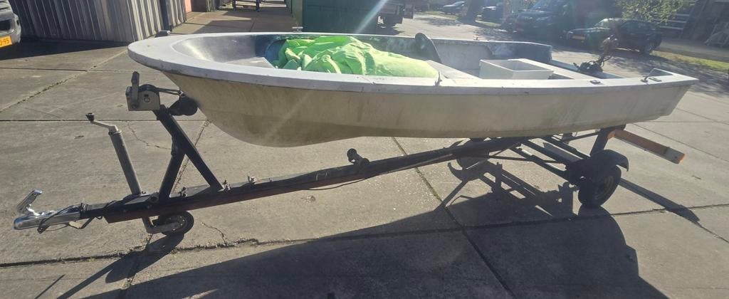 boot met trailer, Ophalen, Minder dan 15 m²