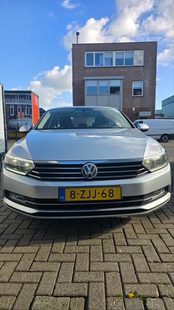 Vw passat 1.6 tdi 88 kw, Bedrijf, Te koop