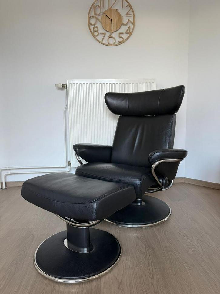 Stressless Design Fauteuil incl. Voetenbank (enorm comfort), Huis en Inrichting, Fauteuils, Zo goed als nieuw, Leer, Metaal, 75 tot 100 cm