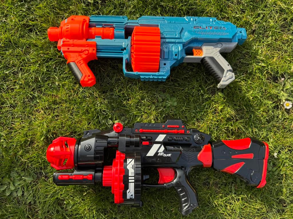 Nerf set of apart groot en klein elektrisch, Ophalen, Gebruikt