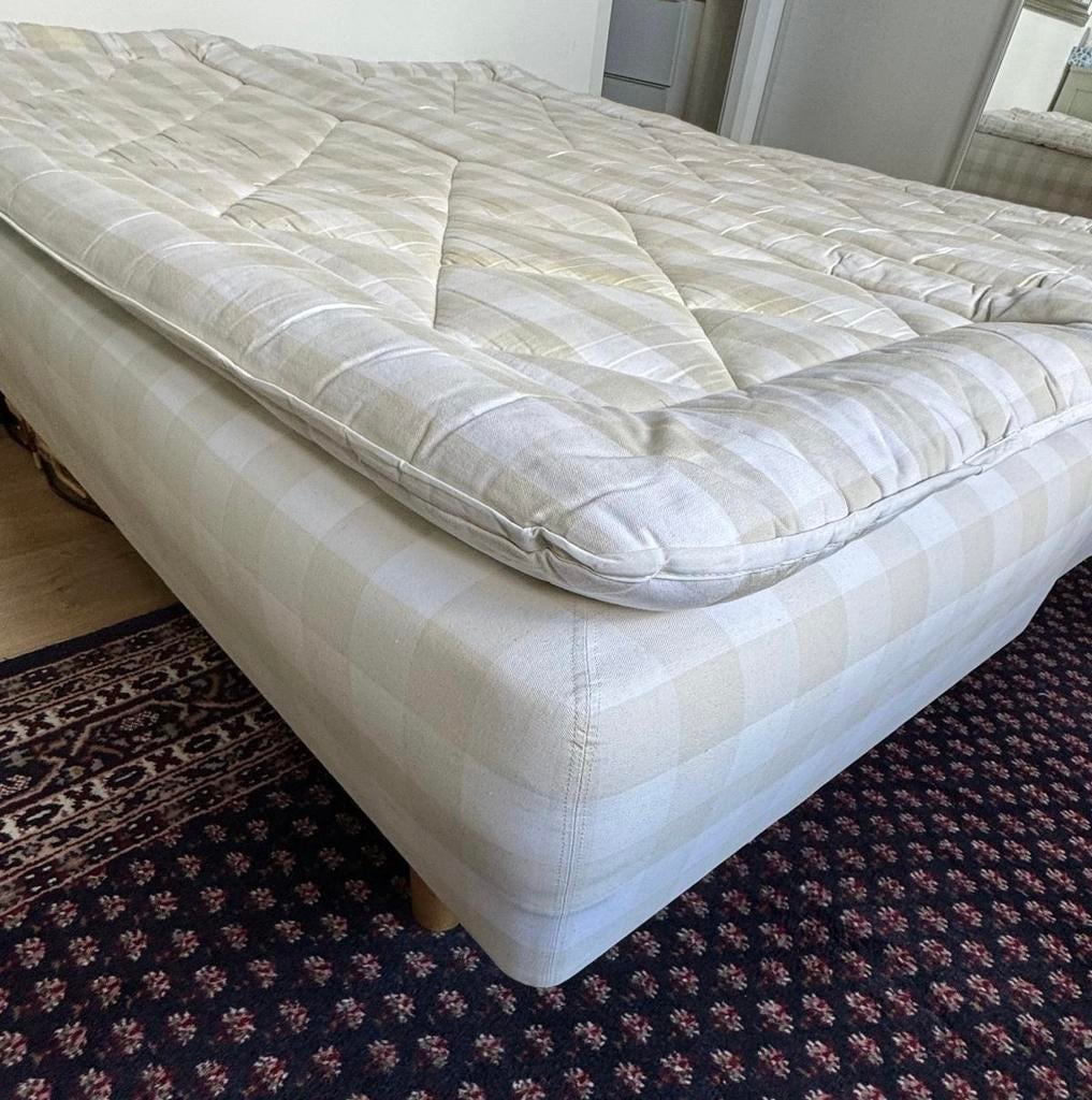 Tweepersoonsbed Hastens, Ophalen, Gebruikt, 210 cm, Tweepersoons