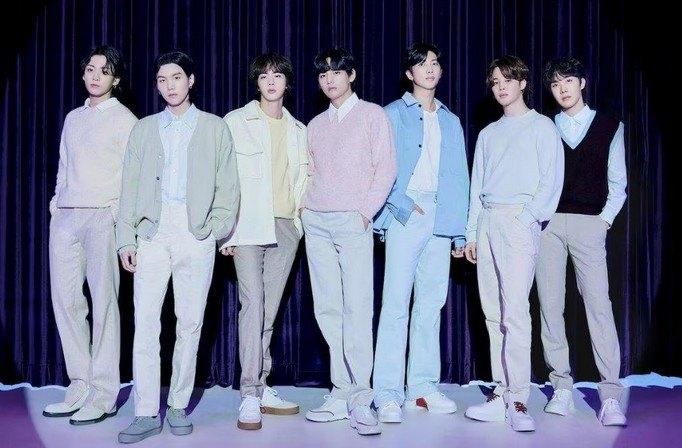 BTS | Brussel | 2 juli | 2 x Staplaatsen, Twee personen, Juli