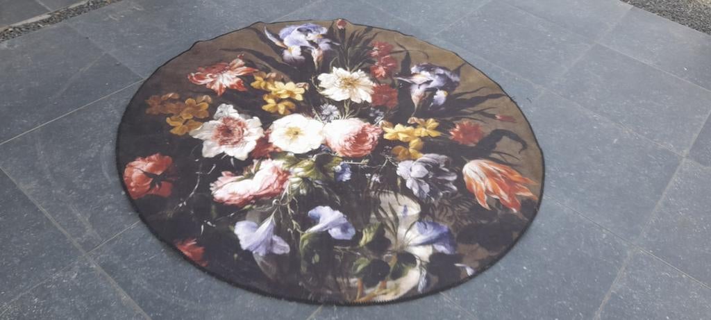 Bloemen vloerkleed, Huis en Inrichting, Stoffering | Tapijten en Kleden, Ophalen, Zo goed als nieuw, Rond, 150 tot 200 cm