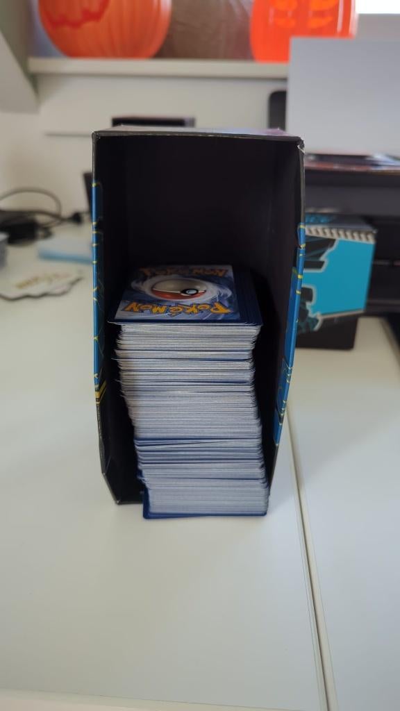 Pokemon bulk Shrouded Fable, Ophalen of Verzenden, Nieuw, Meerdere kaarten
