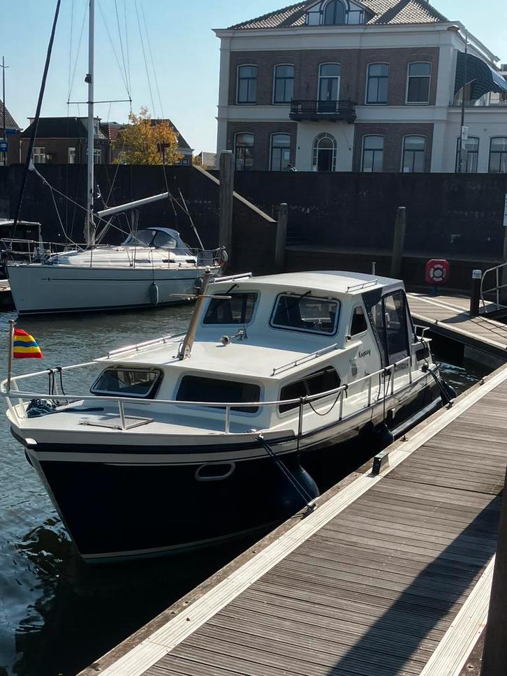 Curtevenne 830 AK in prima staat. Jacht kajuitjacht staal, Watersport en Boten, Motorboten en Motorjachten, Gebruikt, Staal, 6 tot 9 meter