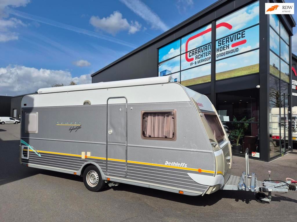 Dethleffs Camper Lifestyle 510 Frans bed, mover, luifel + VT, Caravans en Kamperen, Caravans, Rondzit, Dethleffs, Bedrijf, 5 tot 6 meter