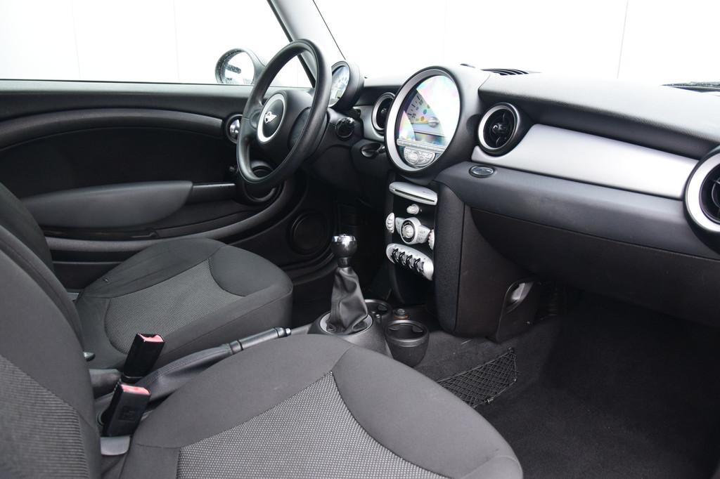 MINI Clubman 1.6 One Airco Priv/Glass (bj 2010), Auto's, Voorwielaandrijving, Euro 5, Stof, Gebruikt